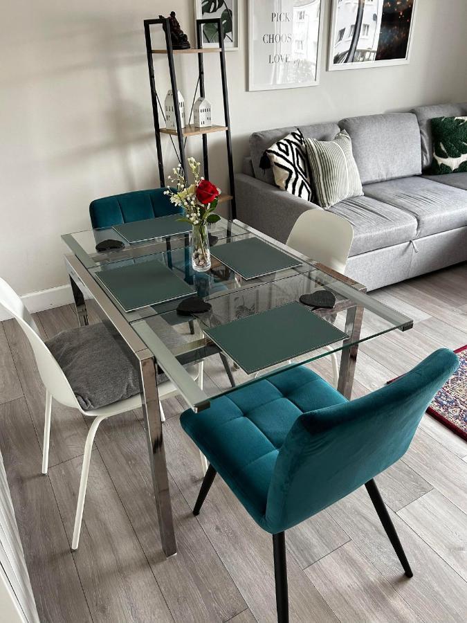 Entire Modern Apartment In Oban With Balcony Exterior foto